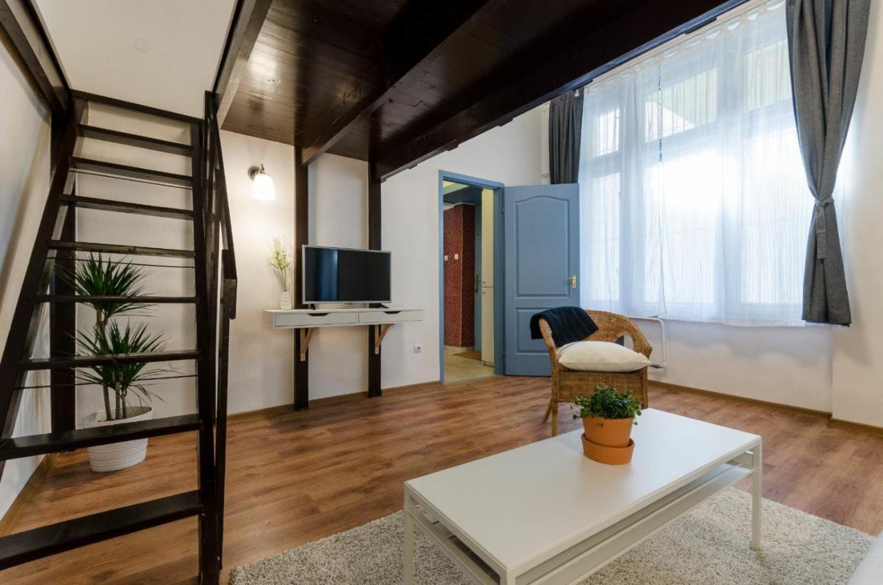Quiet Cozy Apartment In Party Street E1 Budapest Exterior foto